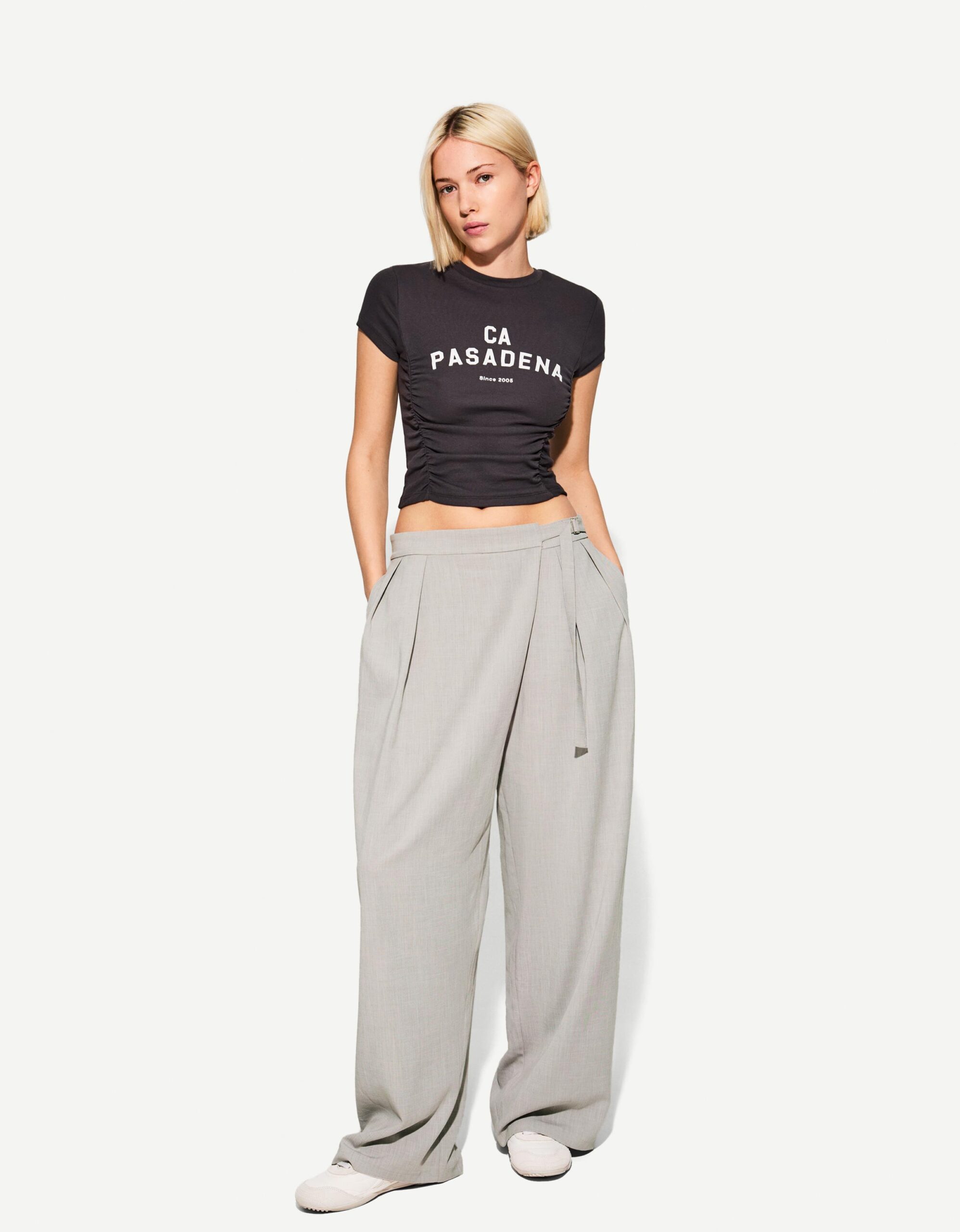 bershka-spodnie-121cns-1.jpg